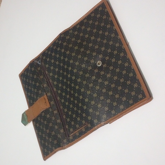 Vintage Paolo Gucci Monogram Wallet - Picture 3 of 16